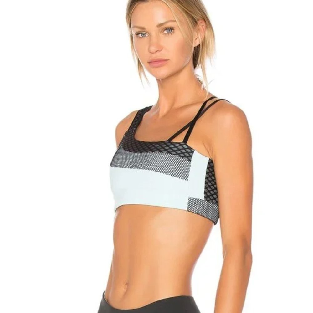 New Lukka Lux Chamber Sports Asymmetrical Niche Mid Impact Sports Bra NWT Small - Picture 3 of 15